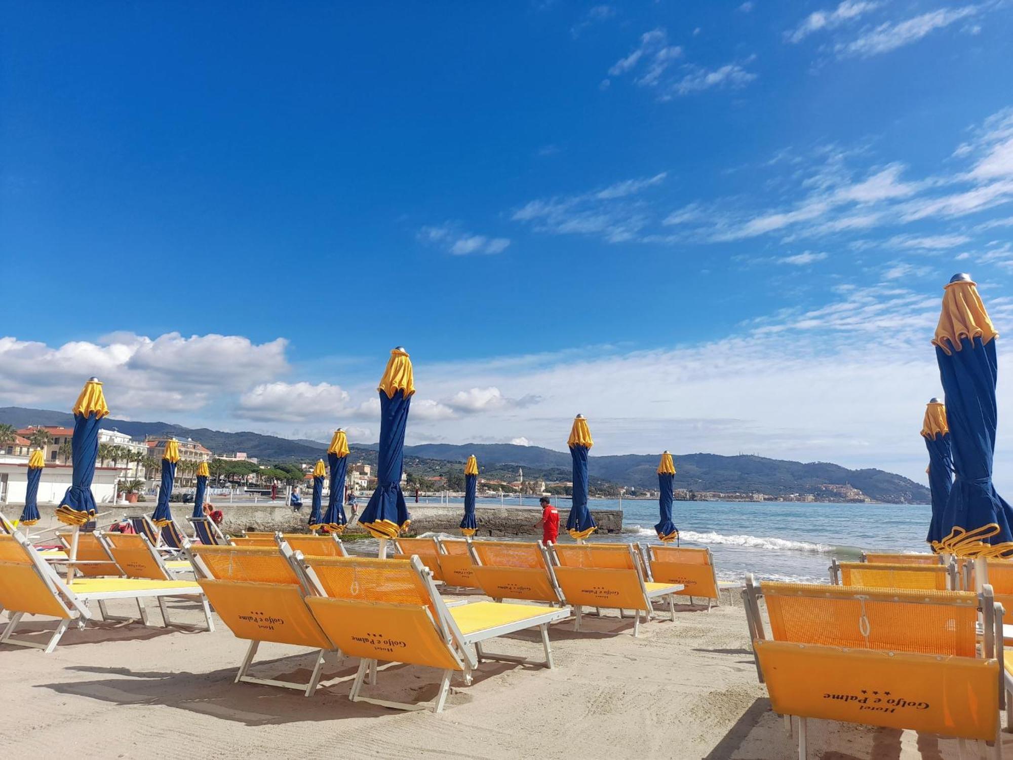 Hotel Golfo E Palme ディアーノ・マリーナ エクステリア 写真